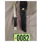 Buck knife with cover