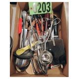 Assorted utensils knives