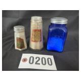 3 pcs - vintage glass spice shakers and Davis