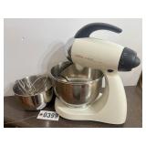 Sunbeam Mix Master heritage series w/bowls &
