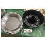 3pcs: round cake pan, pie pan, & bundt cake pan