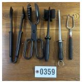 Grp. of plastic utensils - tongs, scissor scoop,
