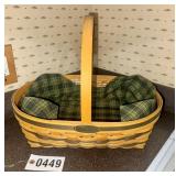 Longaberger handled gathering basket w/ liners