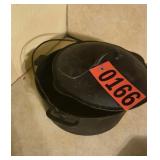 Cast Iron covered dutch oven