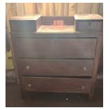 Antique 3-drawer dresser