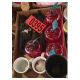 Assorted kitchenware