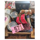 Flat of Yeti Cups / Mug / Decor