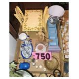 Flat of Mini Tea Sets / Mini Table
