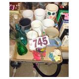 Flat of Vases / Coffee Mugs