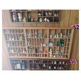Wall shelf & Trinkets