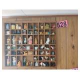 Wall shelf & Trinkets