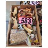 Flat of Assorted Farm Animals