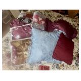 Decorative Throw Pillows & Comforter Lot