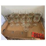 Gold-Rimmed Holly Berry Wine Glasses Set
