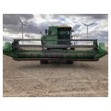 John Deere 6620 Combine