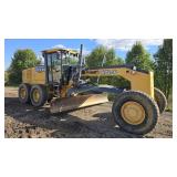 John Deere 672GP Motor Grader