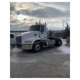 2015 Mack CXU612 Single Axle Daycab Semi Truck