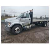 2016 Ford F750 Flatbed Truck