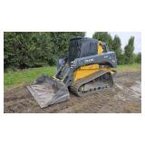 John Deere 333G Skid Steer