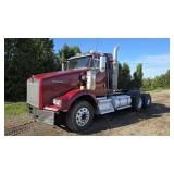 2019 Kenworth T800 Series 60 Daycab Semi Truck