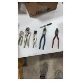 Lineman pliers, vice grips cutters, 10 snips
