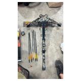 Center point, javelin 370 crossbow with several