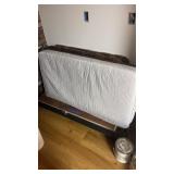 Adjustable bedframe, baby bed,