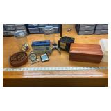 Thermometers battery wooden box power supply