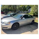 2006 Chevy Impala, V6, like new tires,