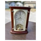Seiko Mantel clock. Function unknown, some