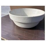 Medium 11-inch crock bowl