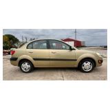2006 Kia Rio LX automatic, front wheel drive,