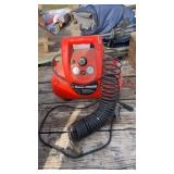Black & Decker air compressor