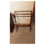 Wooden quilt rack, and metal rack