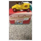 Hallmark kitty car Classics, Garten speed demon