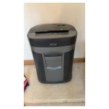 Ativa paper shredder. In working condition