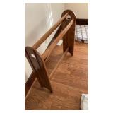 Oak quilt rack