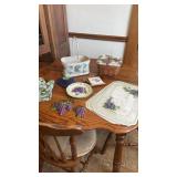 Grape kitchen decor as pictured , longaberger