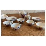 Childrenï¿½s tea set. Marked Japan