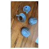 Metal/tin kitchenware