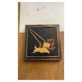 Black rectangle with two Scottish terriers