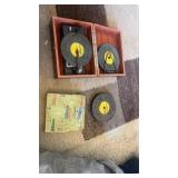 THORENS Switzerland music box with several 4 1/2