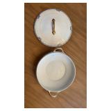 Nataki Serving dish with lid