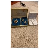 Woman, heart, earrings, and heart necklace, and