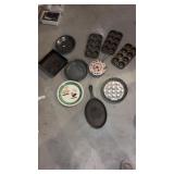 Vintage kitchen utensils, including sifter, Kraut