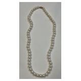19 inch freshwater pearl strand necklace with
