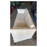 8ï¿½ Floral Print Couch