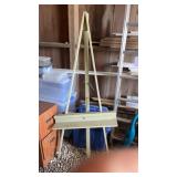 Easel