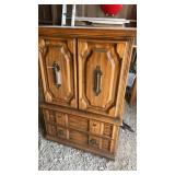 Bachelors chest, dovetail drawers, 36 inches wide