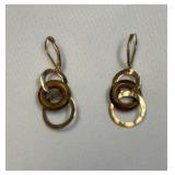 14 carat Dangle Circle pierced earrings 2.3 GR